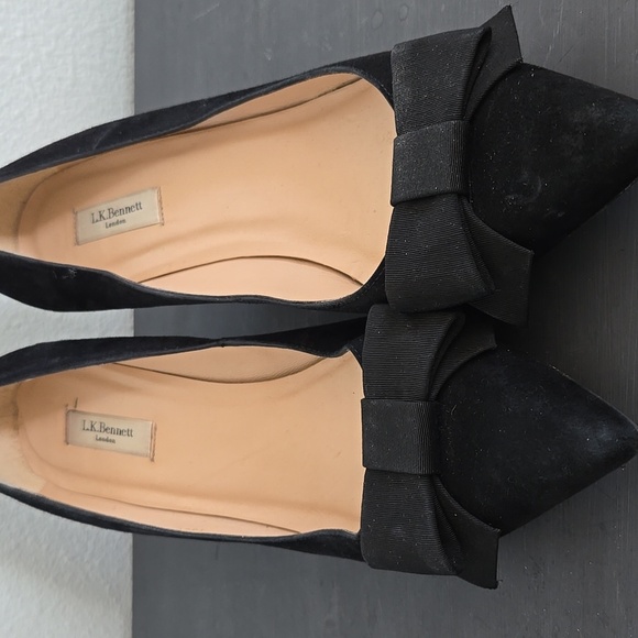 L. K. Bennet Bow Heels Size 40 1/2 - Picture 5 of 8